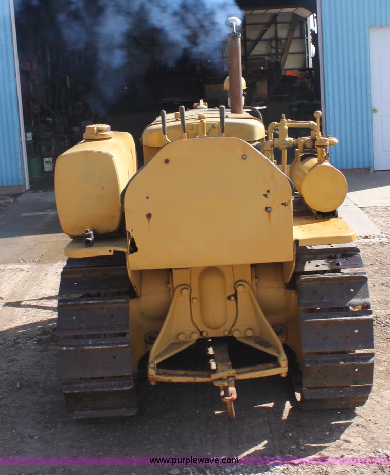 image for item E8447 1944 Caterpillar D2 dozer