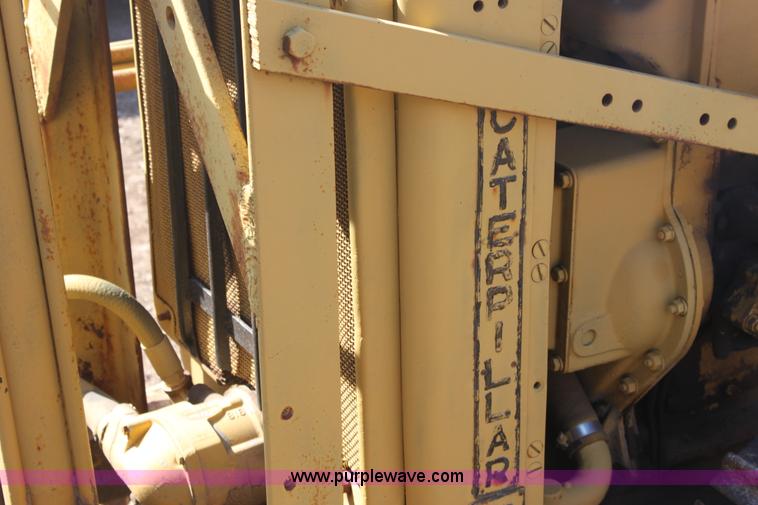 image for item E8447 1944 Caterpillar D2 dozer