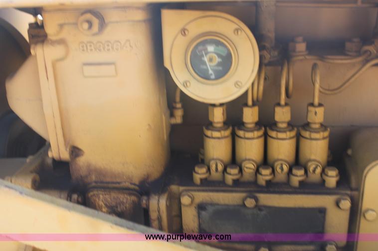 image for item E8447 1944 Caterpillar D2 dozer