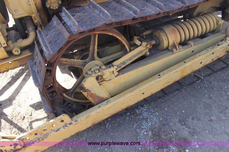 image for item E8447 1944 Caterpillar D2 dozer