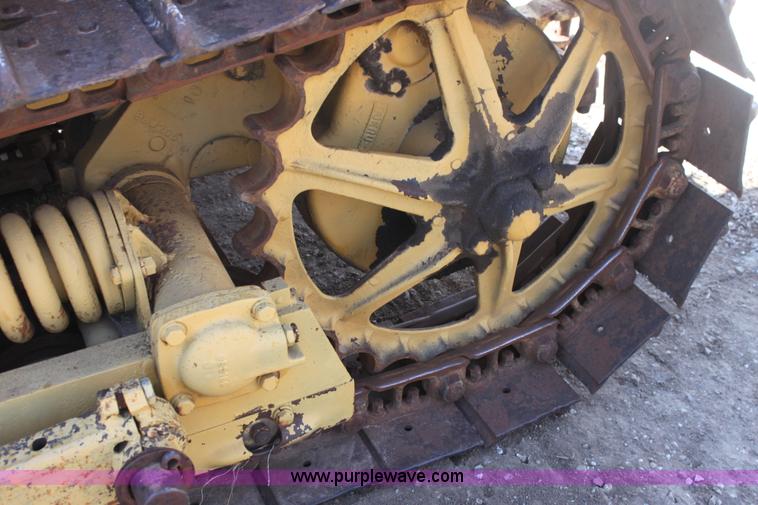 image for item E8447 1944 Caterpillar D2 dozer