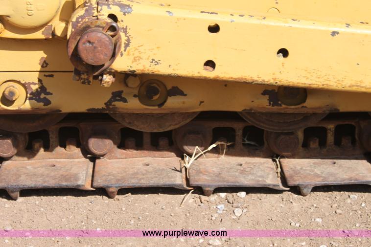 image for item E8447 1944 Caterpillar D2 dozer