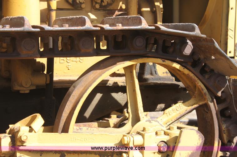 image for item E8447 1944 Caterpillar D2 dozer