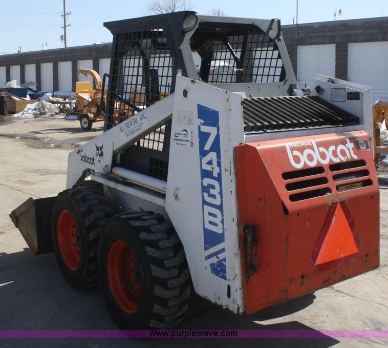 image for item F2785 1993 Bobcat 743B skid steer