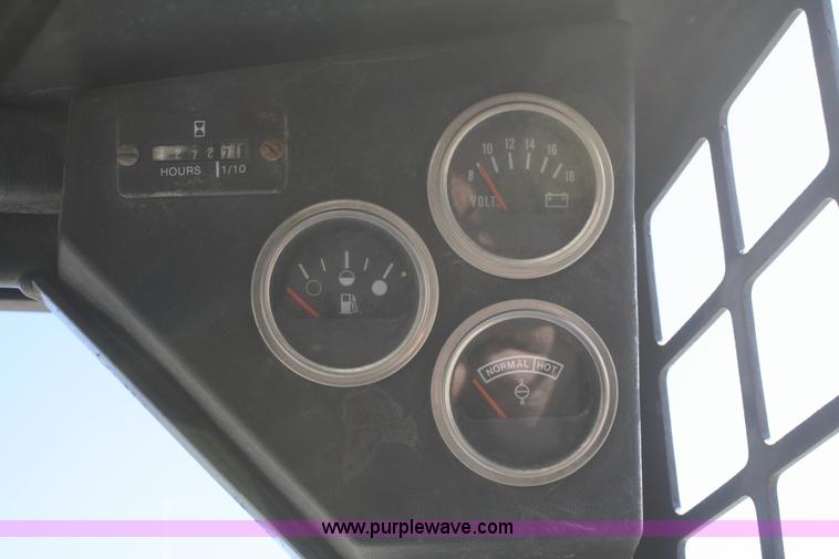 image for item F2785 1993 Bobcat 743B skid steer