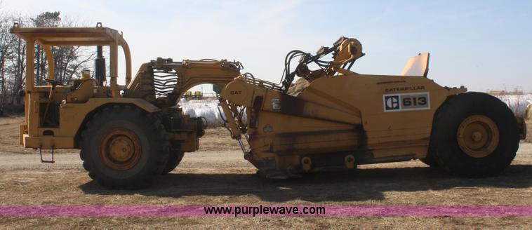 image for item F2821 1976 Caterpillar 613  elevating scraper