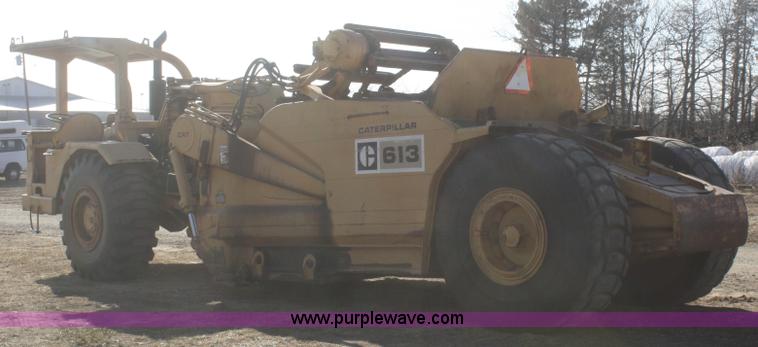 image for item F2821 1976 Caterpillar 613  elevating scraper