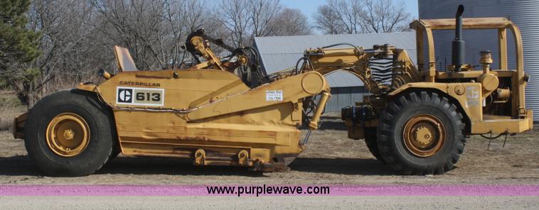 image for item F2821 1976 Caterpillar 613  elevating scraper