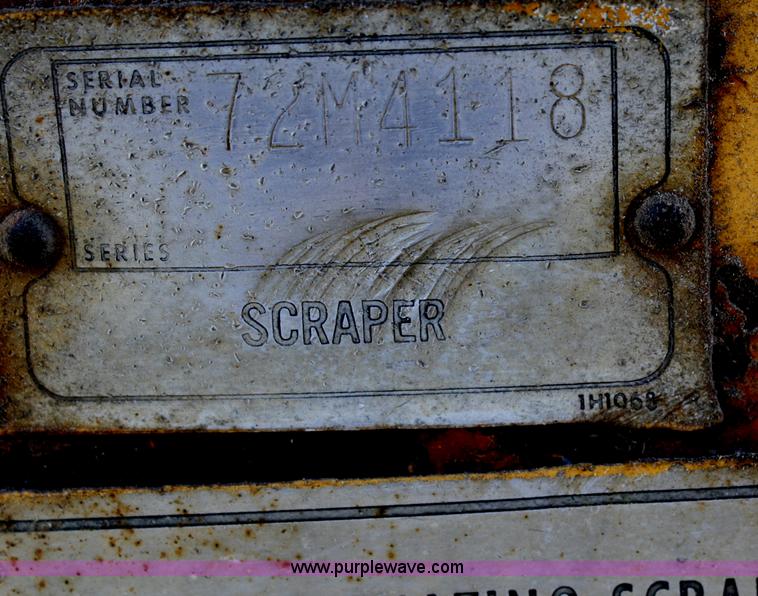 image for item F2821 1976 Caterpillar 613  elevating scraper