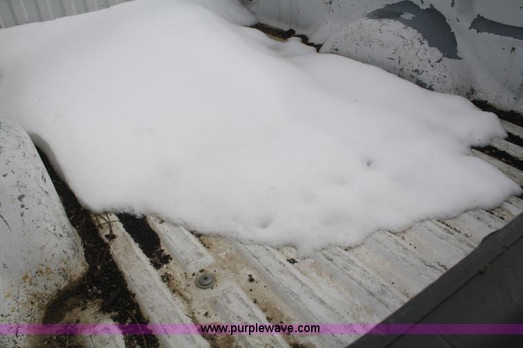 image for item F2955 2002 Ford F150 XL pickup truck