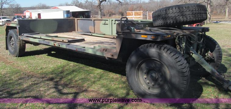 image for item F3034 2002 Hemat M989A1 trailer