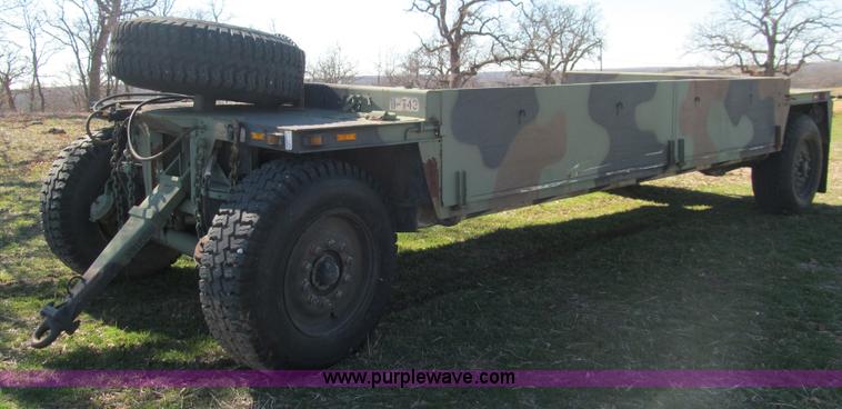 image for item F3034 2002 Hemat M989A1 trailer