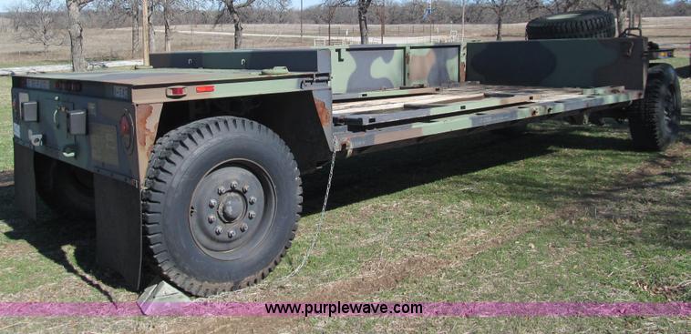 image for item F3034 2002 Hemat M989A1 trailer