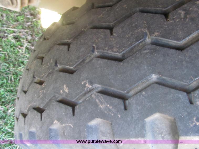 image for item F3034 2002 Hemat M989A1 trailer