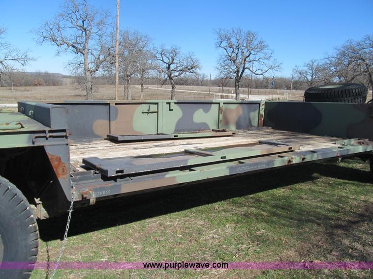 image for item F3034 2002 Hemat M989A1 trailer