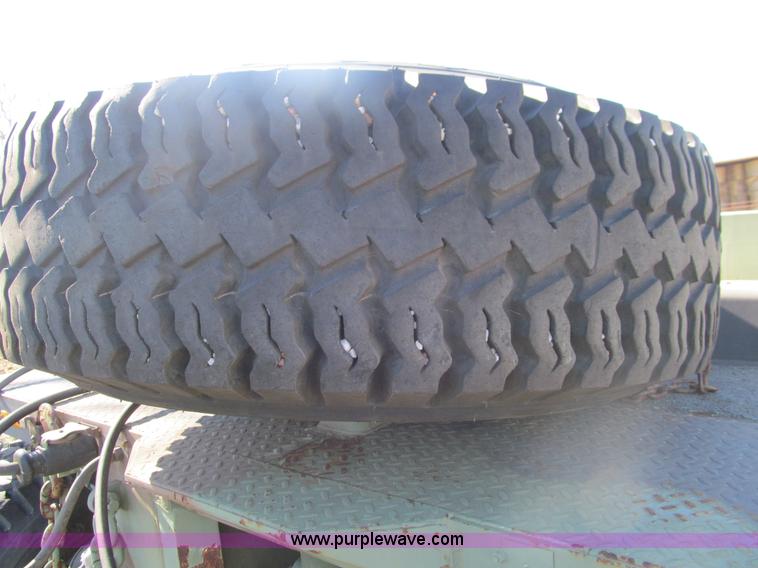 image for item F3034 2002 Hemat M989A1 trailer