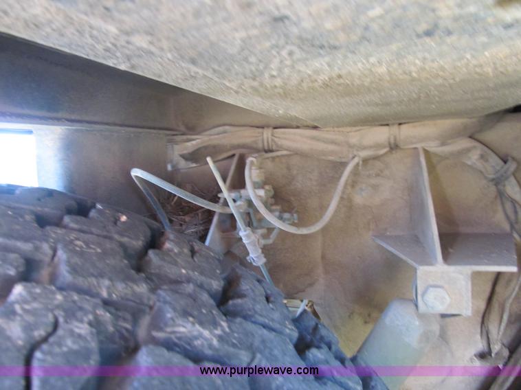 image for item F3034 2002 Hemat M989A1 trailer