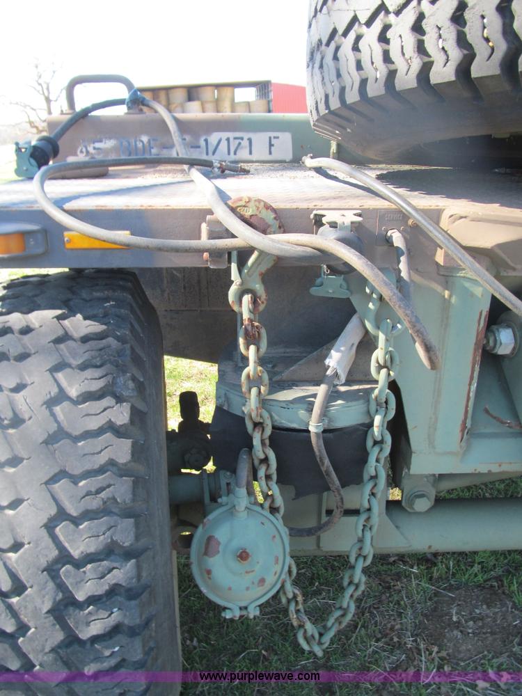 image for item F3034 2002 Hemat M989A1 trailer