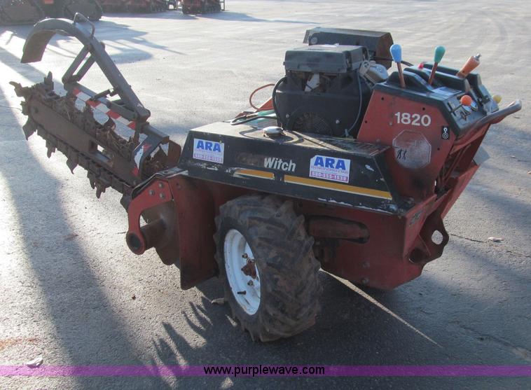 image for item F3132 Ditch Witch 1820 walk along trencher