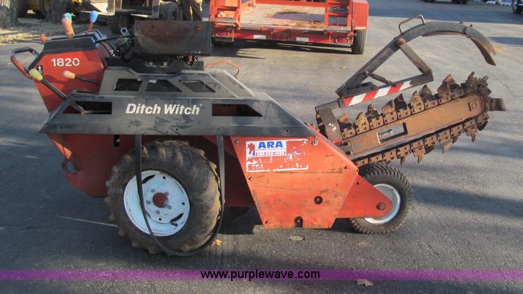 image for item F3132 Ditch Witch 1820 walk along trencher