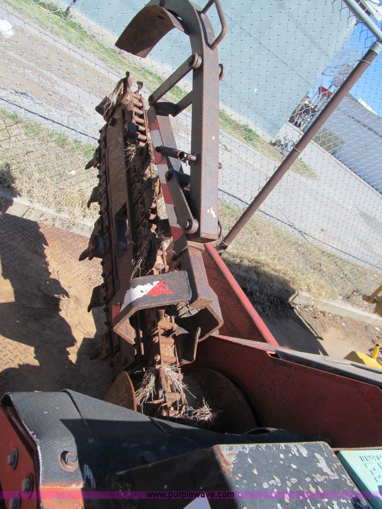image for item F3132 Ditch Witch 1820 walk along trencher