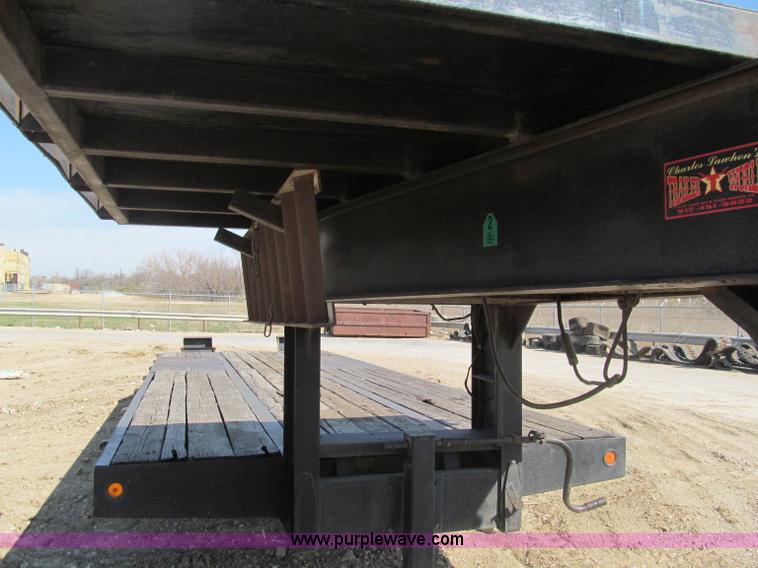 image for item F3151 2005 Interstate Trailers gooseneck flatbed trailer