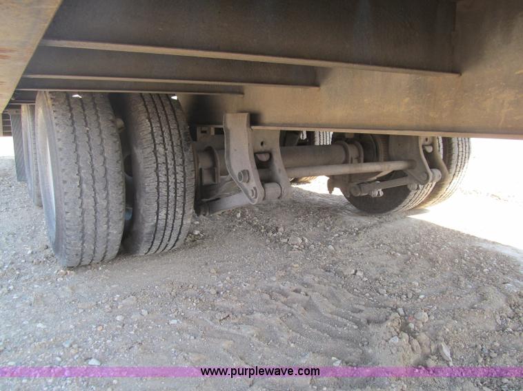 image for item F3151 2005 Interstate Trailers gooseneck flatbed trailer