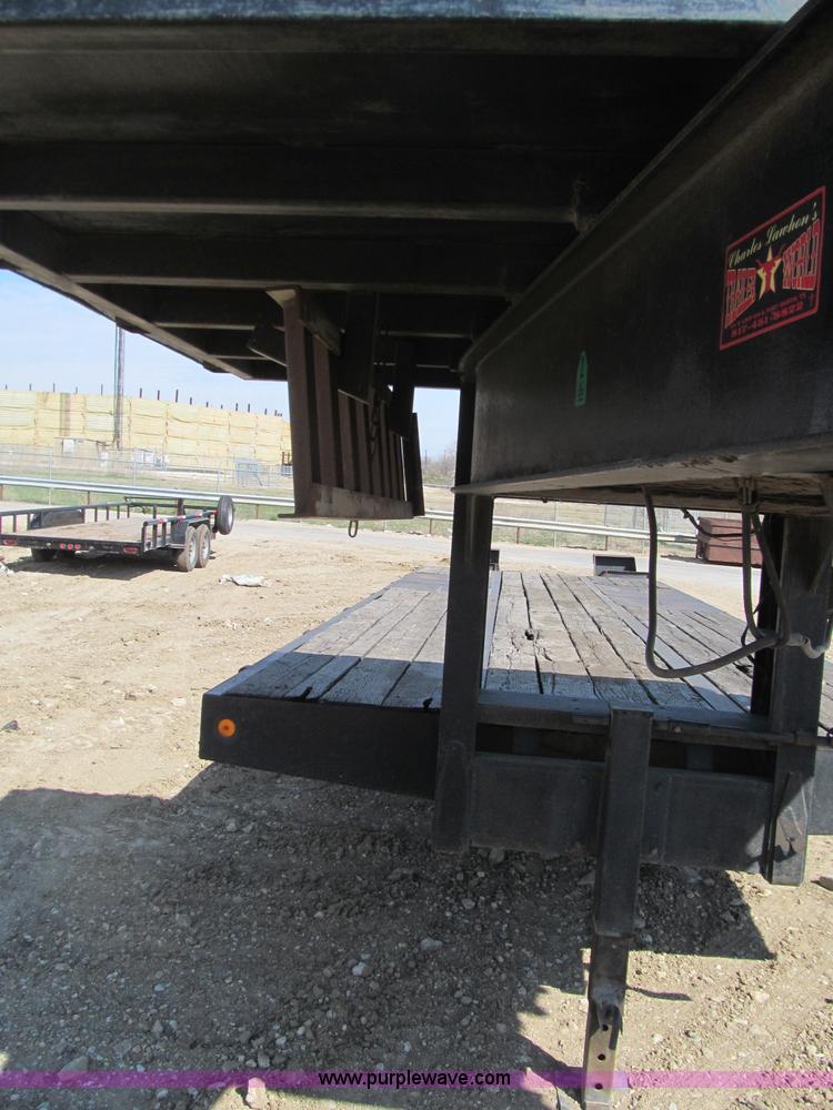 image for item F3151 2005 Interstate Trailers gooseneck flatbed trailer