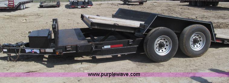 image for item F3152 2010 Texas Bragg tilt deck trailer