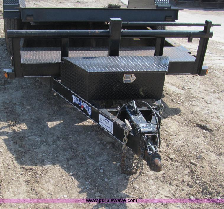 image for item F3152 2010 Texas Bragg tilt deck trailer