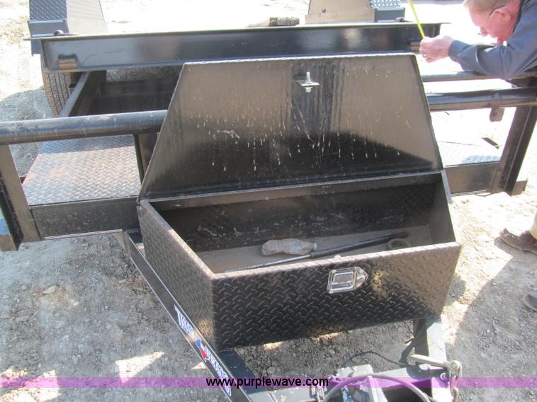image for item F3152 2010 Texas Bragg tilt deck trailer