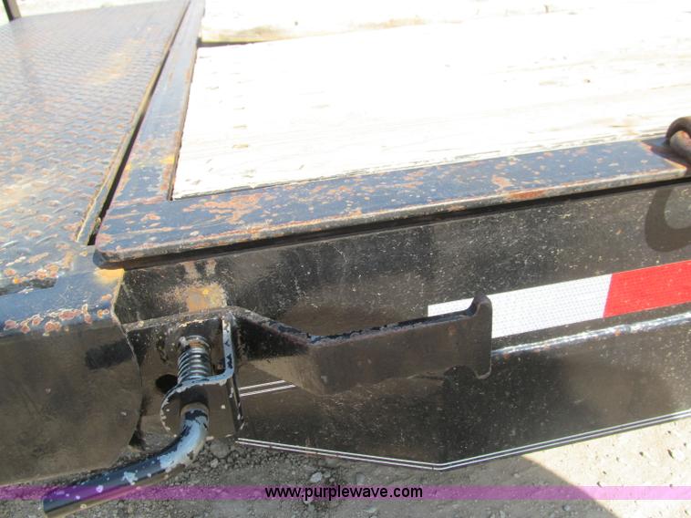 image for item F3152 2010 Texas Bragg tilt deck trailer