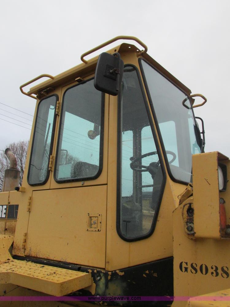 image for item F4391 1994 John Deere 544G front wheel loader