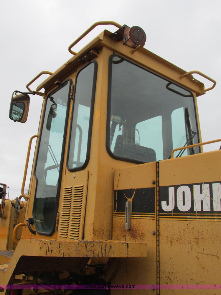 image for item F4391 1994 John Deere 544G front wheel loader