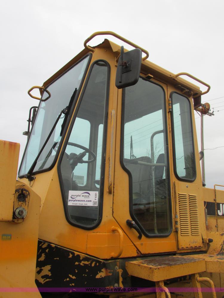 image for item F4391 1994 John Deere 544G front wheel loader