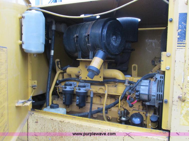 image for item F4391 1994 John Deere 544G front wheel loader