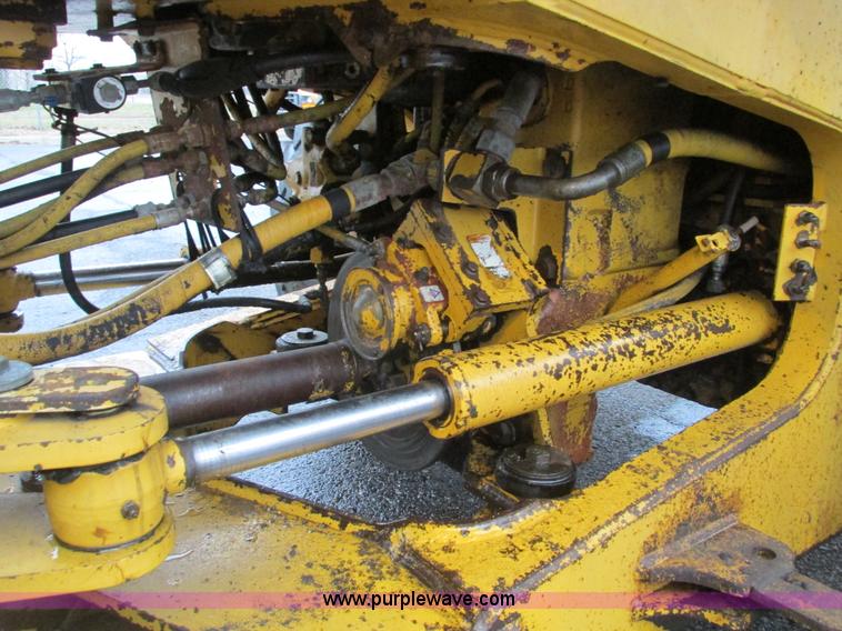 image for item F4391 1994 John Deere 544G front wheel loader