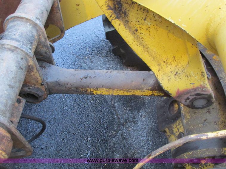 image for item F4391 1994 John Deere 544G front wheel loader