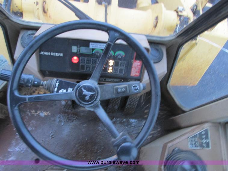 image for item F4391 1994 John Deere 544G front wheel loader
