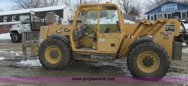 image for item F4406 1999 Gehl Dynalift DL6L-42 telehandler