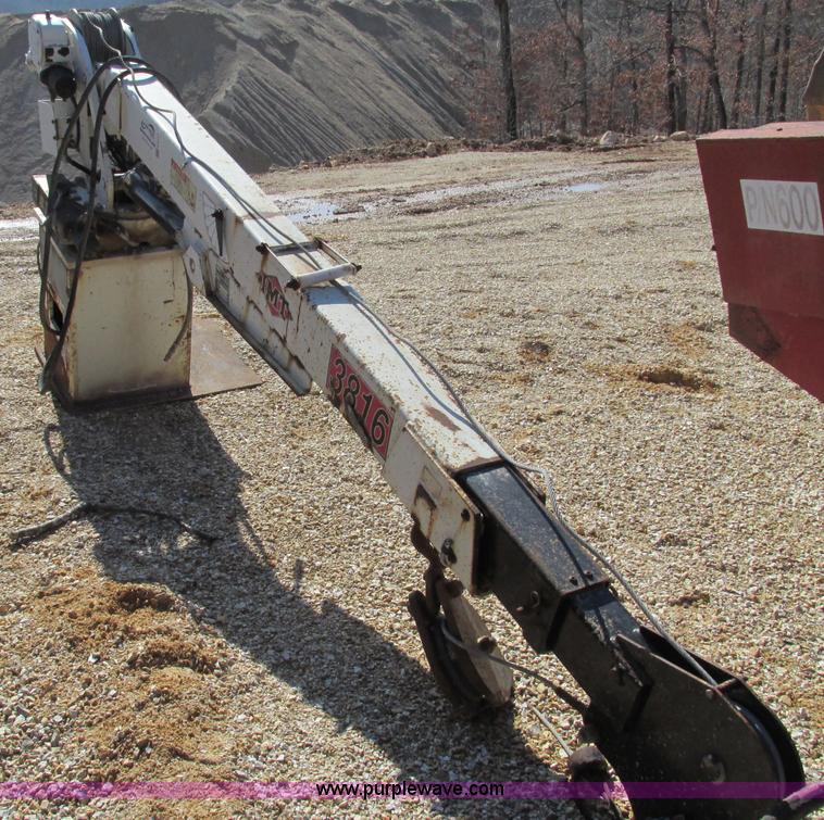 image for item F4717 1999 IMT 3816 service truck boom