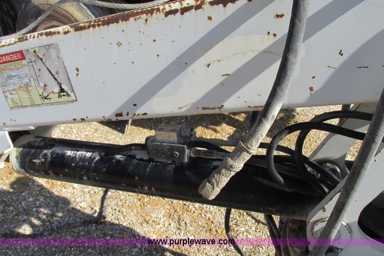 image for item F4717 1999 IMT 3816 service truck boom