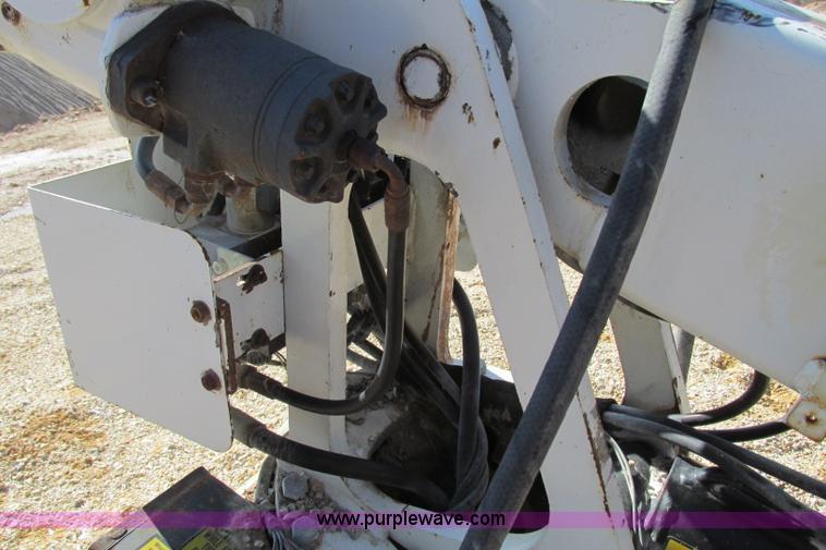 image for item F4717 1999 IMT 3816 service truck boom