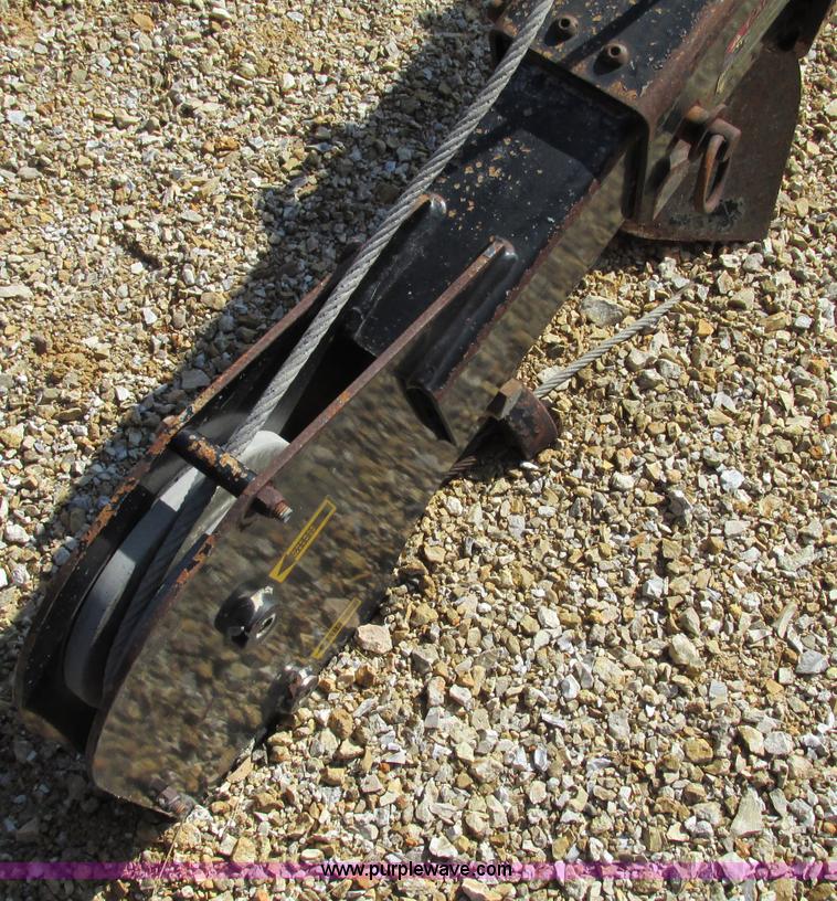 image for item F4717 1999 IMT 3816 service truck boom