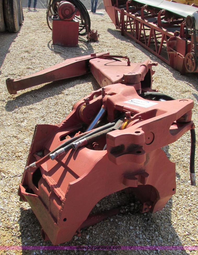 image for item F4719 Crusher feed backhoe boom
