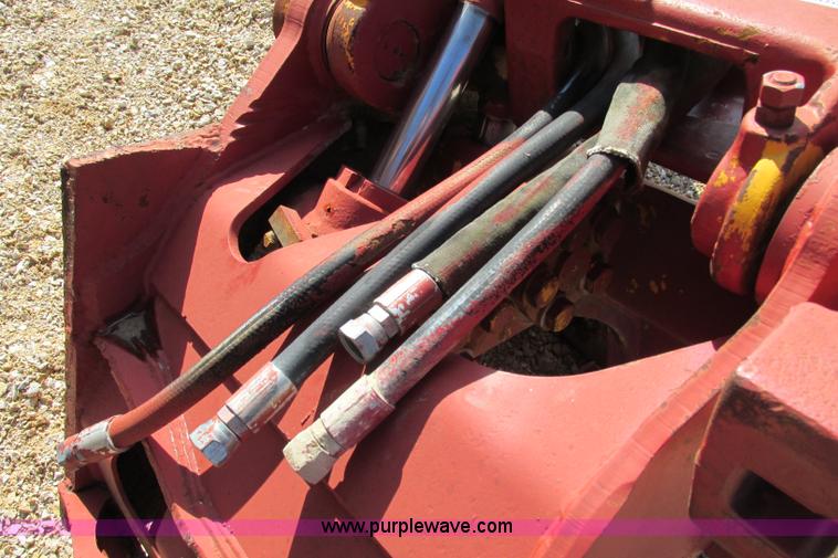 image for item F4719 Crusher feed backhoe boom