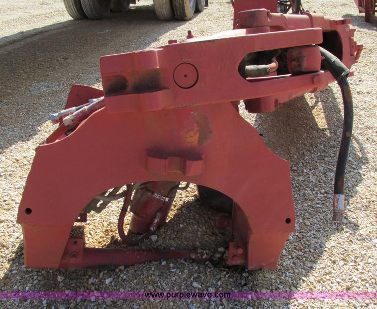 image for item F4719 Crusher feed backhoe boom