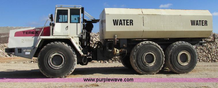 image for item F4724 1999 Terex TA40 water truck