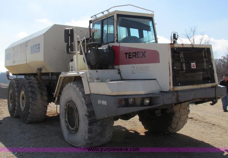image for item F4724 1999 Terex TA40 water truck