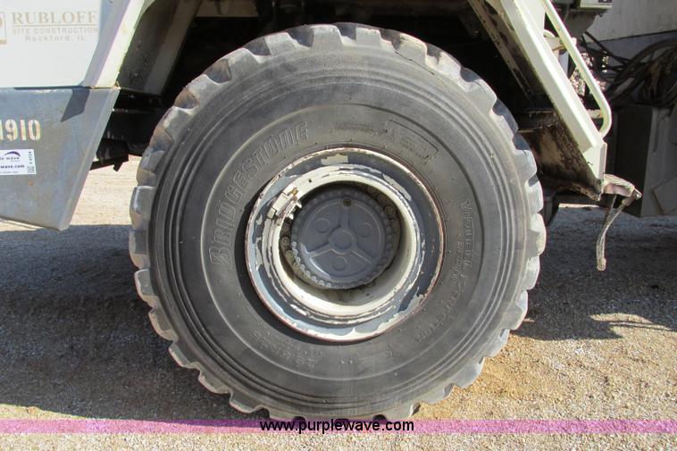 image for item F4724 1999 Terex TA40 water truck